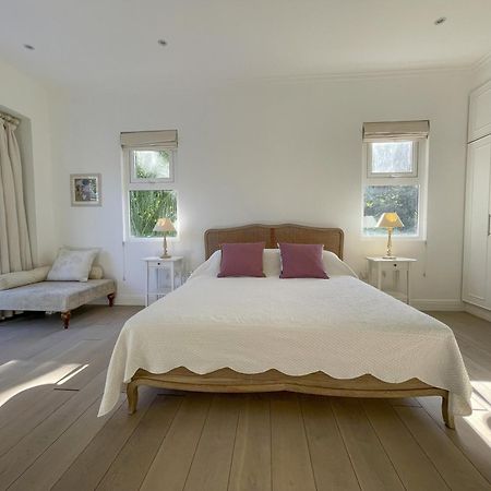 Villa Blanc - Chateau Elysium Beau Vallon  Buitenkant foto