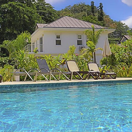 Villa Blanc - Chateau Elysium Beau Vallon  Buitenkant foto