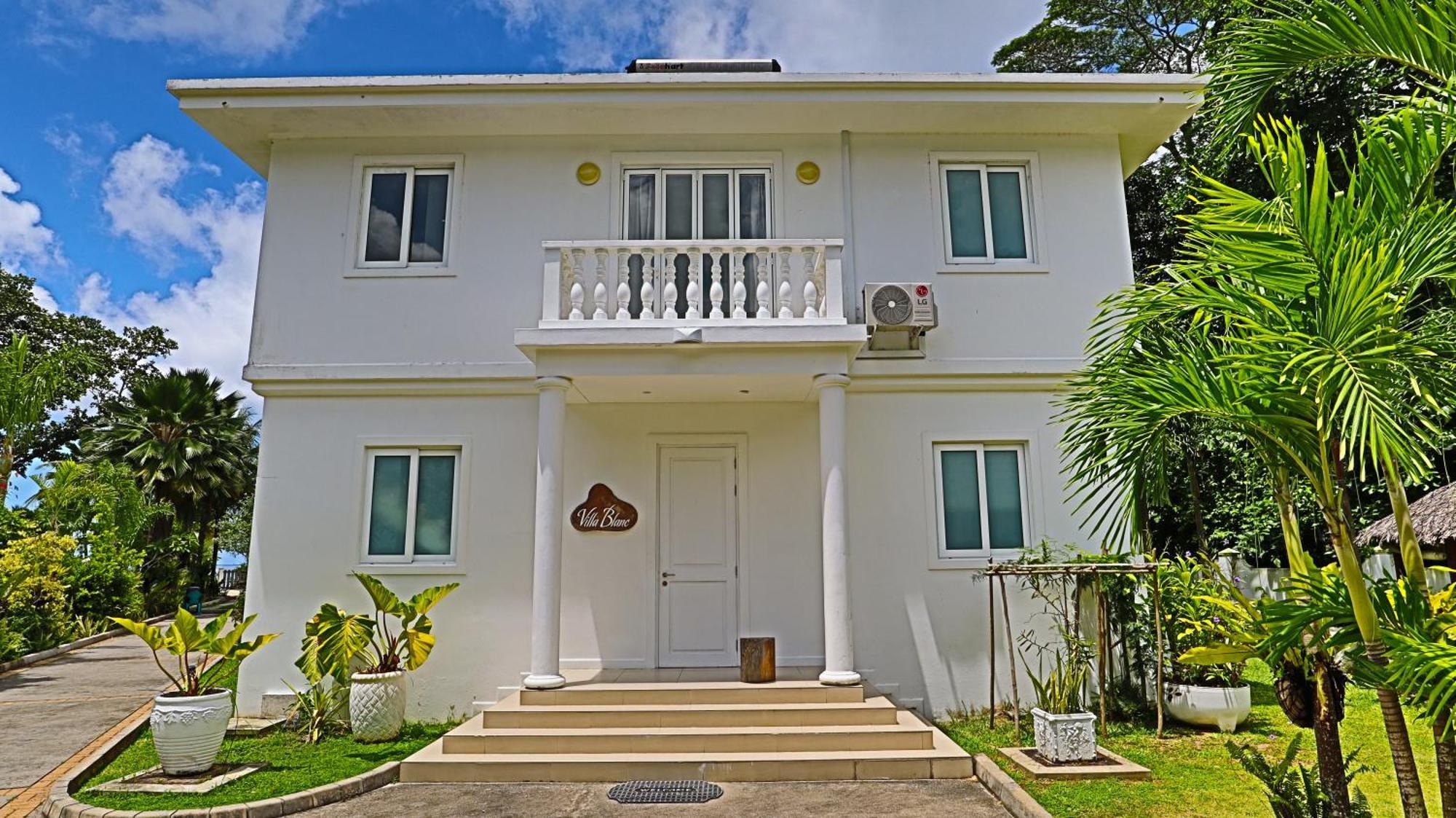 Villa Blanc - Chateau Elysium Beau Vallon  Buitenkant foto