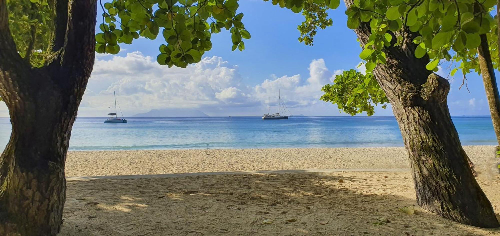 Villa Blanc - Chateau Elysium Beau Vallon  Buitenkant foto