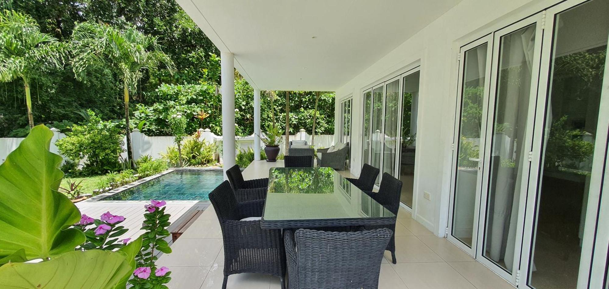 Villa Blanc - Chateau Elysium Beau Vallon  Buitenkant foto